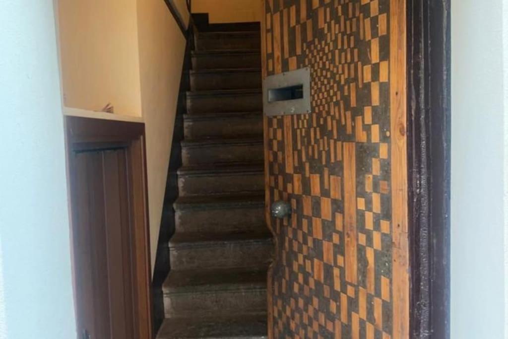 La Petite Maison - Two-Room Apartment Bergamo Eksteriør bilde