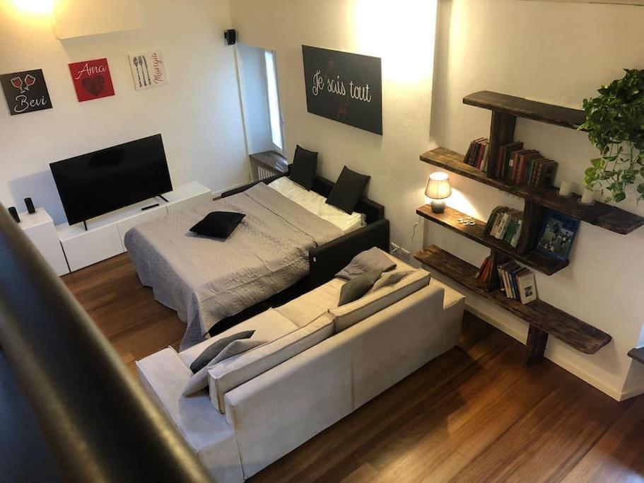 La Petite Maison - Two-Room Apartment Bergamo Eksteriør bilde